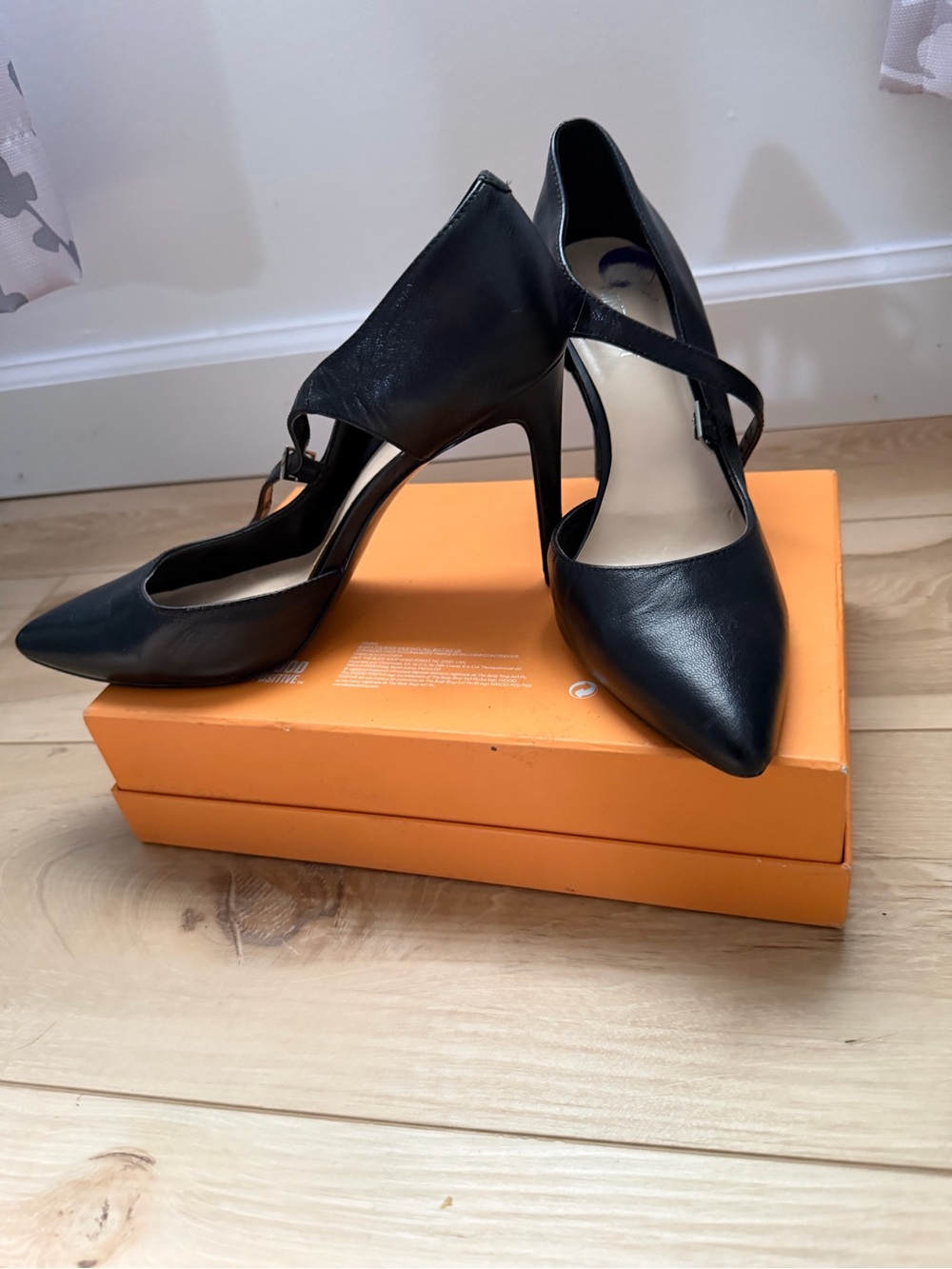 Nine West Black Pointed-Toe Crisscross Stilettos